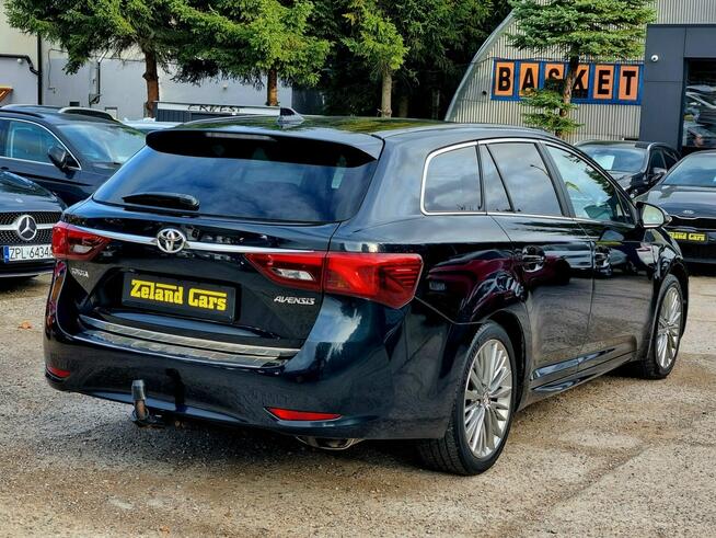 Toyota Avensis 2015