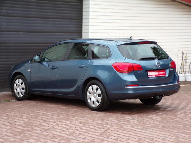 Opel Astra 2013