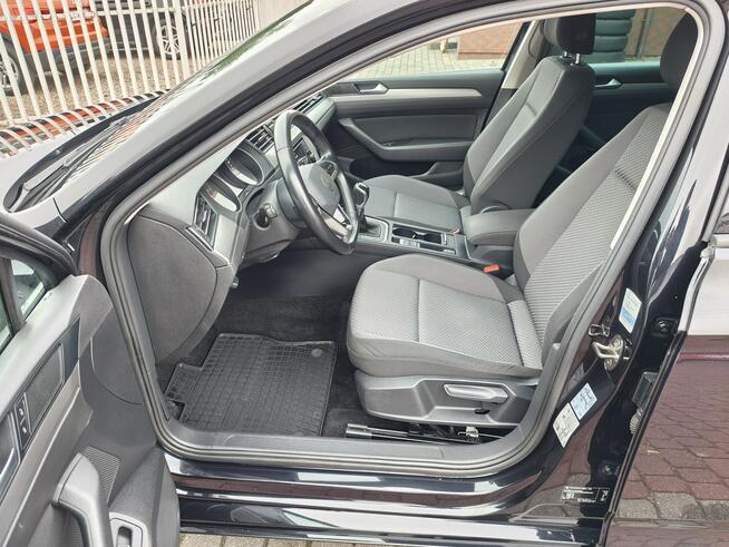 Volkswagen Passat 2021