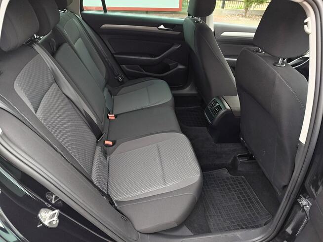 Volkswagen Passat 2021
