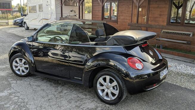Volkswagen New Beetle 2009