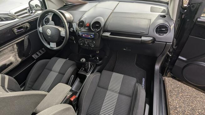 Volkswagen New Beetle 2009
