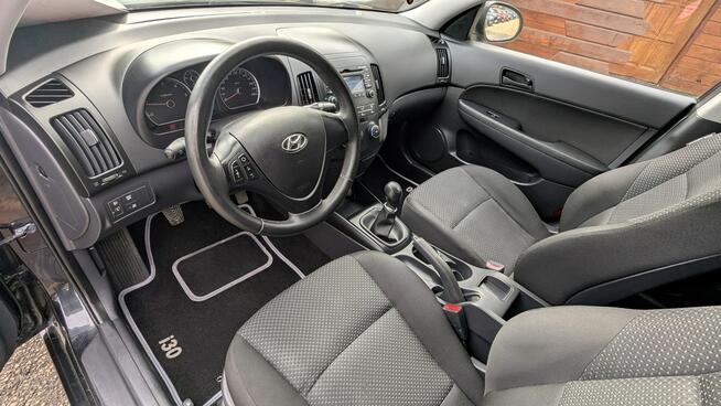 Hyundai i30 2011