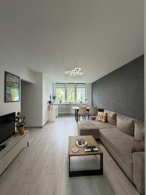 2 pokoje | 46 m² | Generalny remont | 1. piętro | Balkon