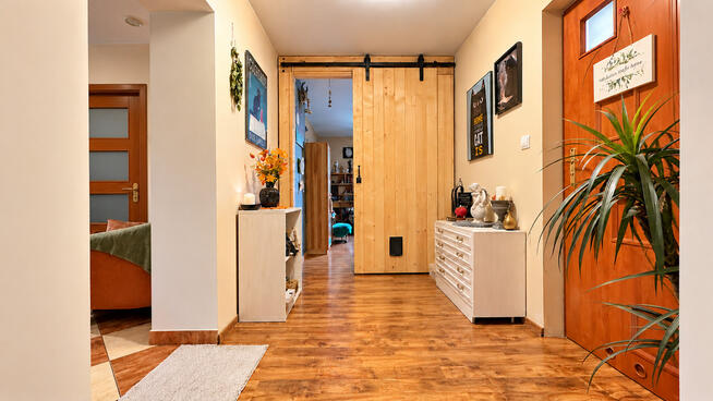 Klimatyczny dom na 20 arowej działce - Ćwiklińskiej - Mielec