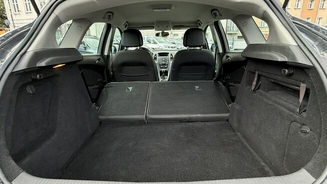 Opel Astra 2012