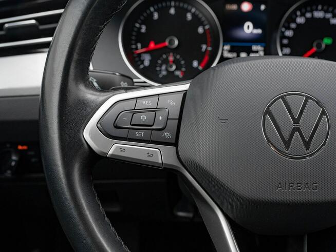 Volkswagen Passat 2021