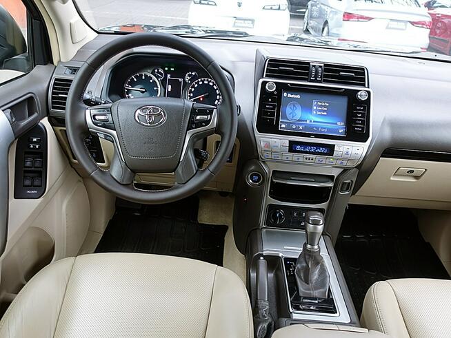 Toyota Land Cruiser 3 Lata GWARANCJA 4x4 Kraj Bezwypadkowy NOWY MODEL Skóra+Led
