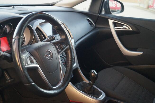 Opel Astra 2013