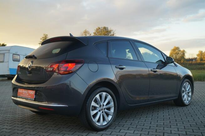 Opel Astra 2013
