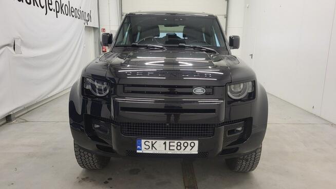 Land Rover Defender 2024