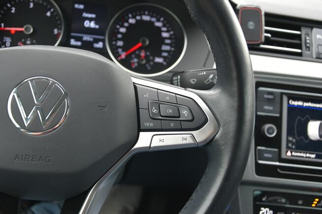 Volkswagen Passat 2021