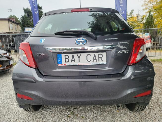 Toyota Yaris 2012