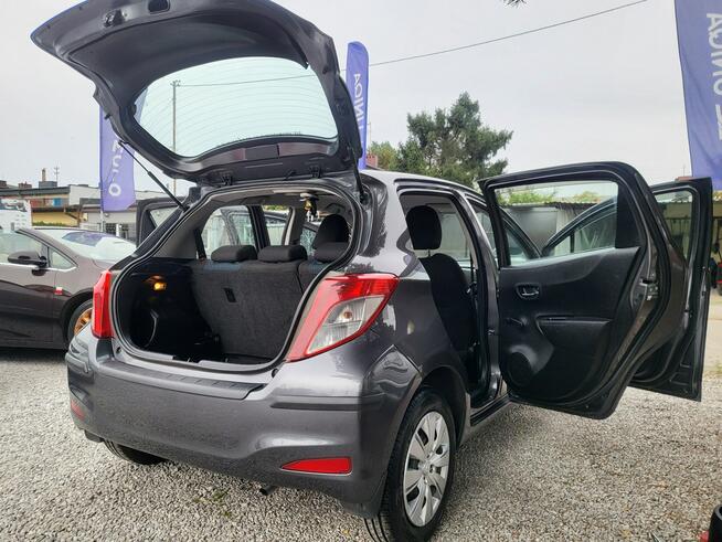 Toyota Yaris 2012