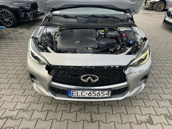 Infiniti Q30 2018