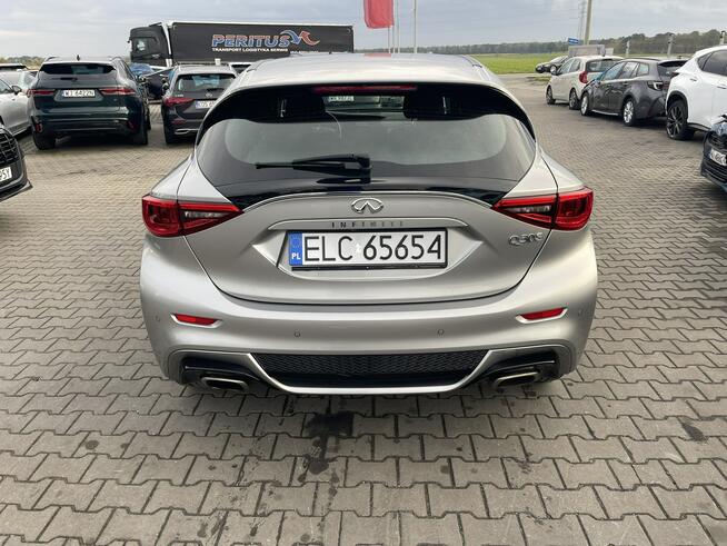 Infiniti Q30 2018
