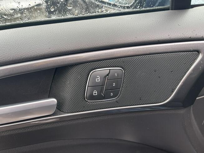 Ford Mondeo Salon PL_Podgrzewanie Pamięć Kamera SONY