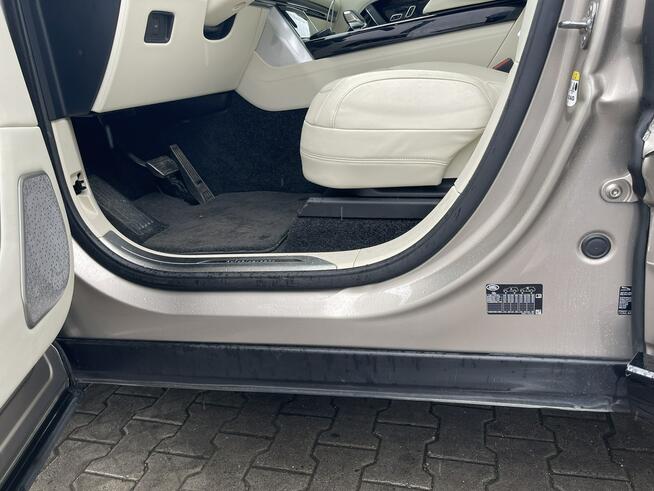 Land Rover Range Rover 2024