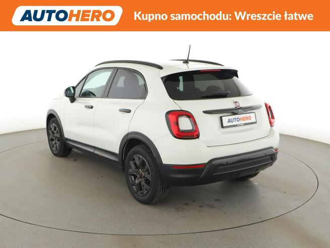 Fiat 500x full LED klima auto navi kamera i czujniki parkowania półskóra