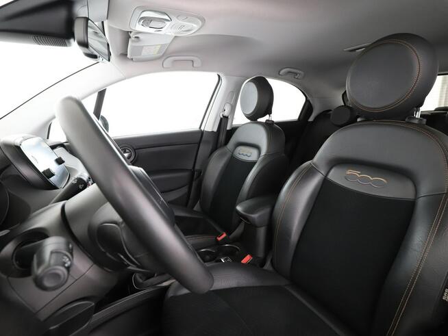 Fiat 500x full LED klima auto navi kamera i czujniki parkowania półskóra