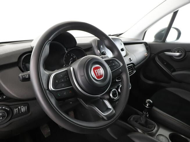 Fiat 500x full LED klima auto navi kamera i czujniki parkowania półskóra