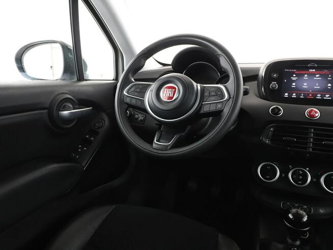Fiat 500x full LED klima auto navi kamera i czujniki parkowania półskóra