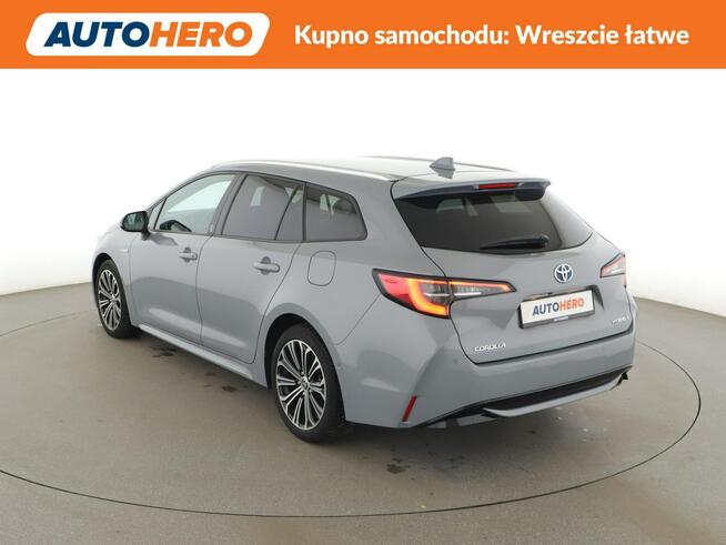 Toyota Corolla TeamD HEV automat navi kamera ACC LED grzane fotele