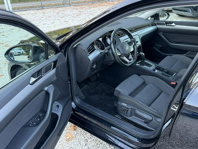 Volkswagen Passat 2023