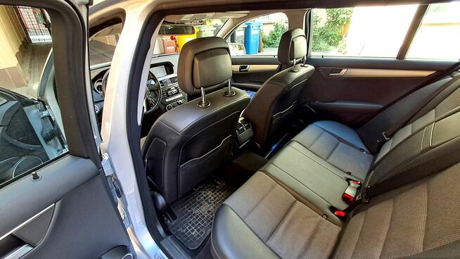 Mercedes-Benz C-klasa 2011