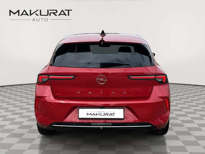 Opel Astra 2022