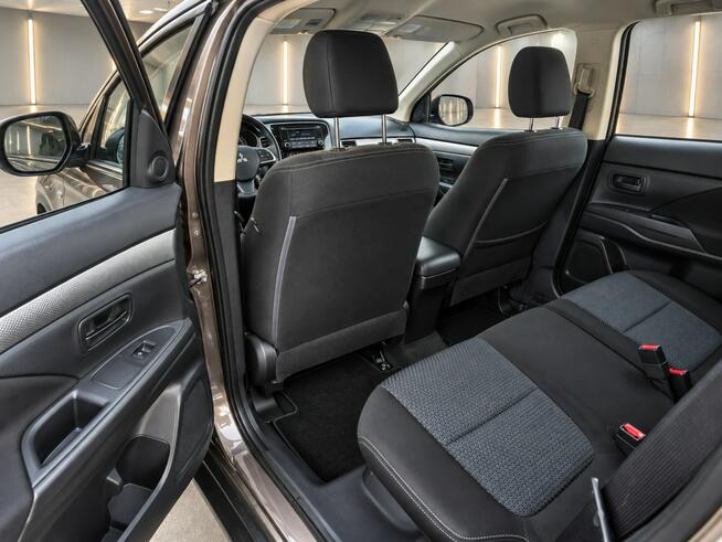 Mitsubishi Outlander 2016