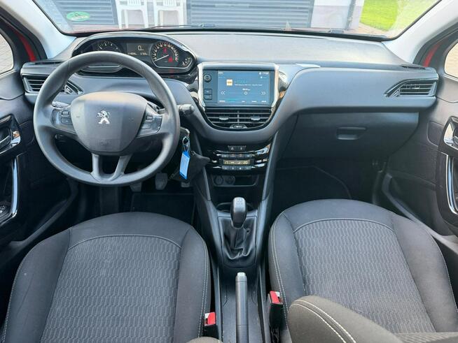 Peugeot 208 2017