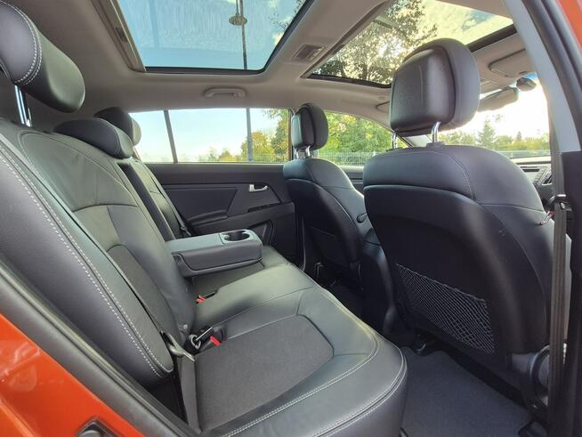 Kia Sportage 2.0 Benzyna**72 oookm**Panorama**Kamera**Xsenon**Śliczna**Jak Nowa