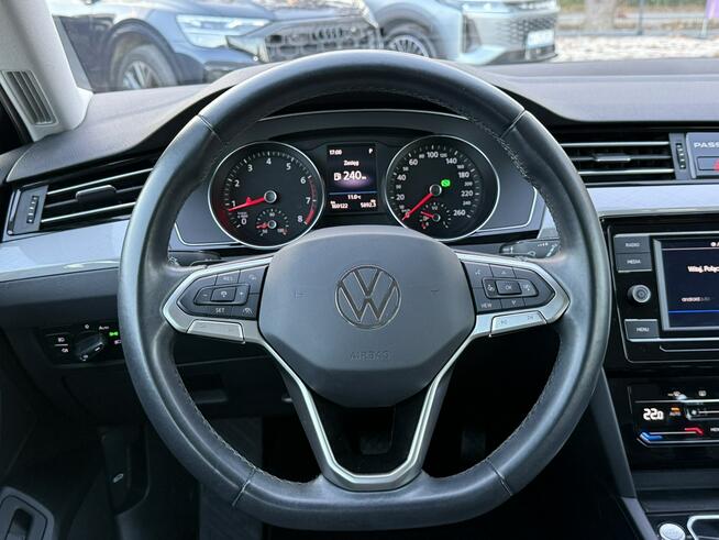 Volkswagen Passat 2023
