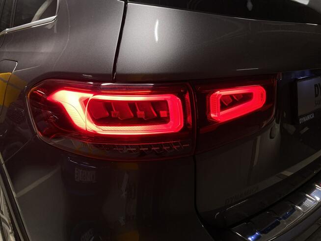 Mercedes-Benz GLB 2021