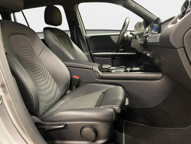 Mercedes-Benz GLB 2021