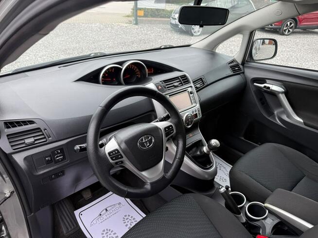 Toyota Verso 2012