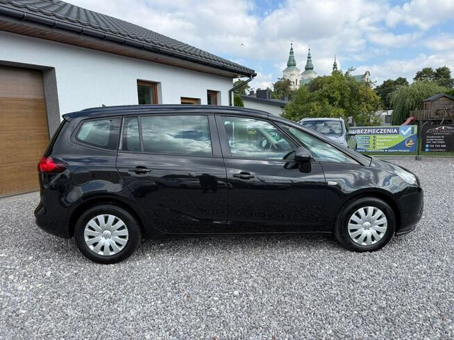 Opel Zafira 2015