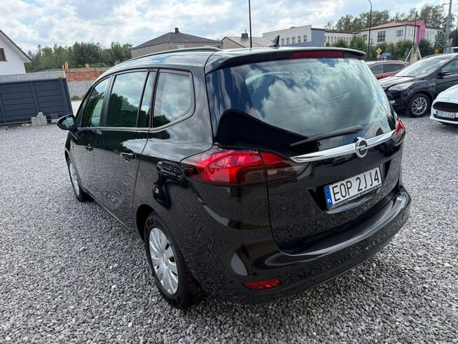 Opel Zafira 2015