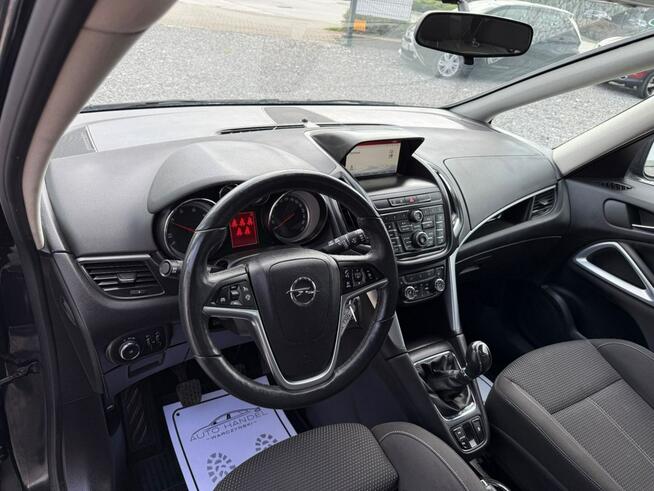 Opel Zafira 2015