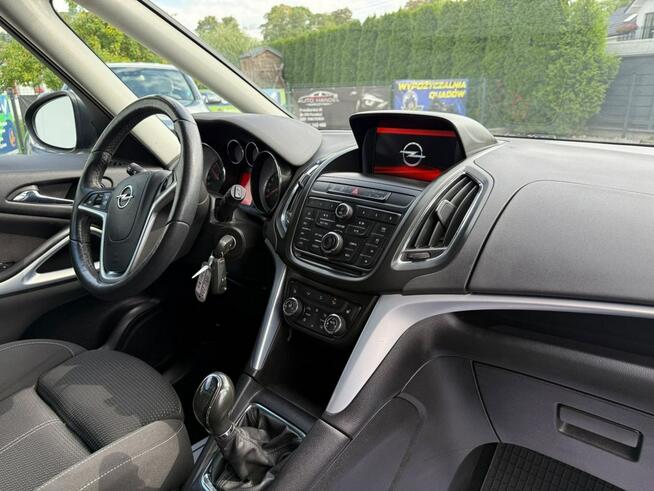 Opel Zafira 2015