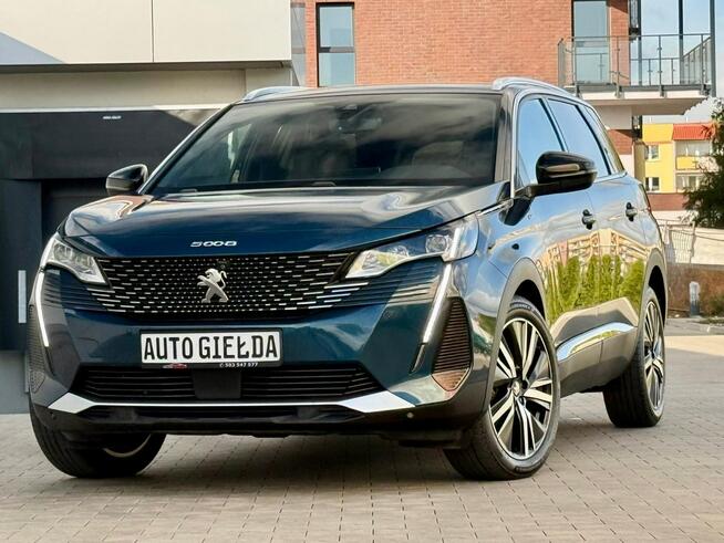 Peugeot 5008 2021