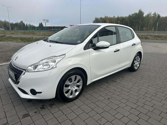 Peugeot 208 2014