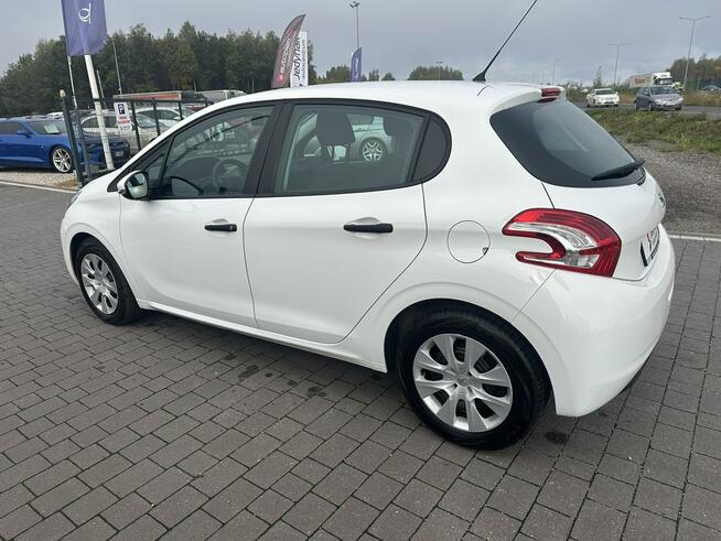 Peugeot 208 2014