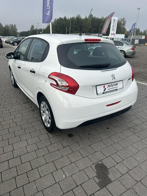 Peugeot 208 2014