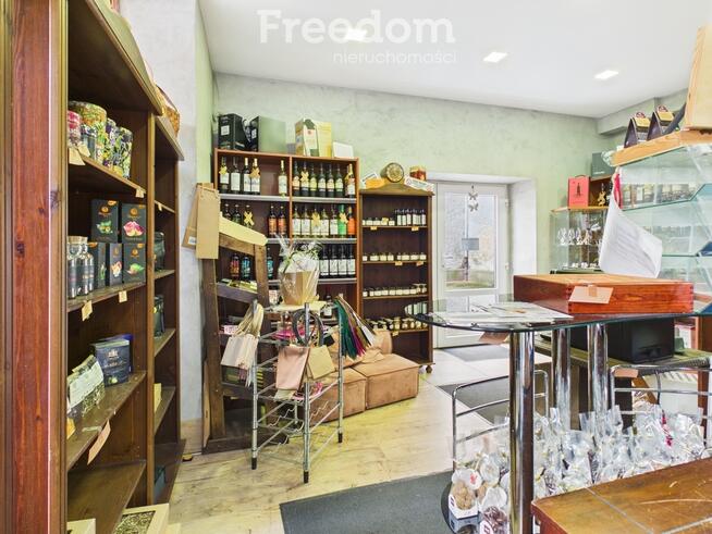 Lokal handlowo-usługowy 24,70 m² w centrum Brzegu – ul. Staromiejska
