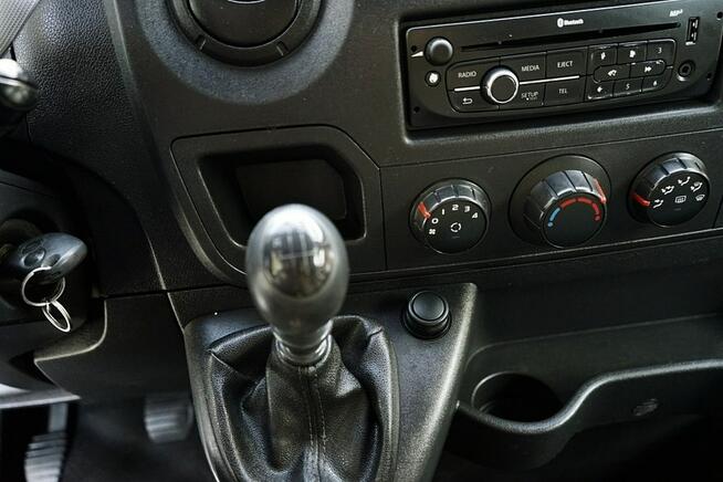 Renault Master 2,3DCI NAVI, 125KM, 2013r.