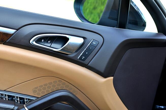 Porsche Cayenne 2014