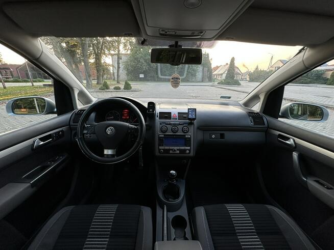 Volkswagen Touran LIFT 2008r 1.9 TDI BLS 105 KM 6 Biegów Tempomat Led Zarejestrowany