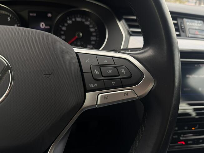 Volkswagen Passat Variant Salon Polska Poleasingowy I właściciel Serwis ASO VAT 23% Bezwypadkowy